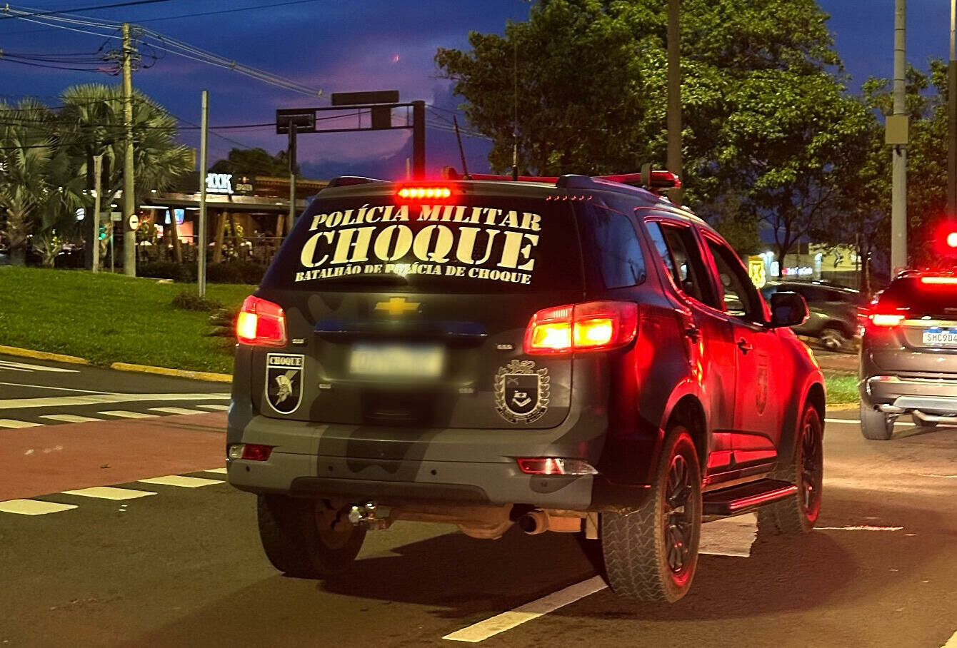 Imagem de compartilhamento para o artigo Perseguição na BR-163 termina com carro incendiado e prisão de homem que levava cocaína para São Gabriel do Oeste da MS Todo dia